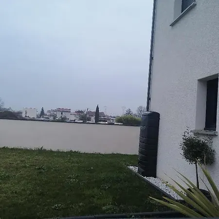 Quarto em Acomodações Particulares Chez Lydie Tournon-sur-Rhone